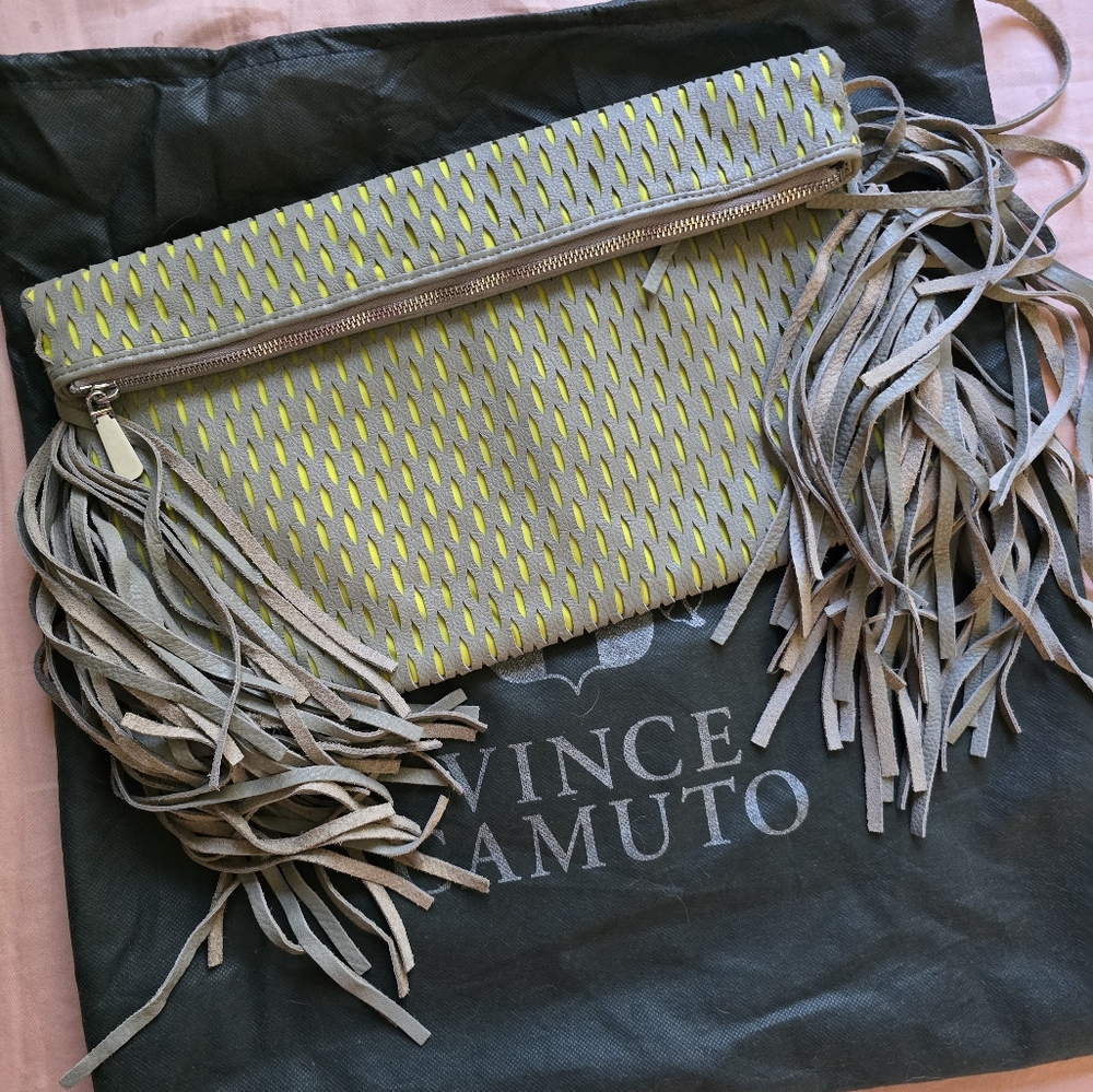 Vince Camuto Genuine Leather fringe clutch bag - Picture 3 of 6